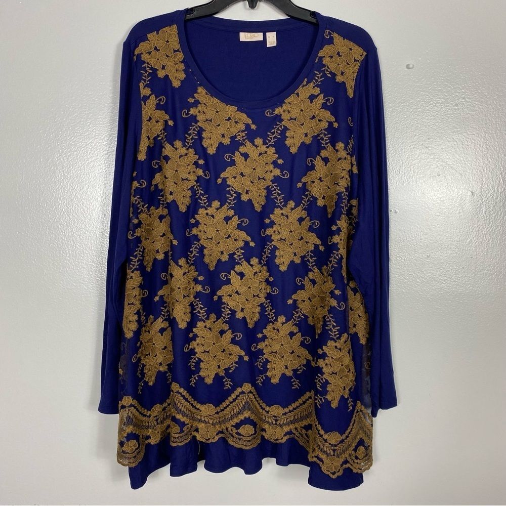 Logo Lavish by Lor Goldstein midnight blue and contrasting lace tunic XL